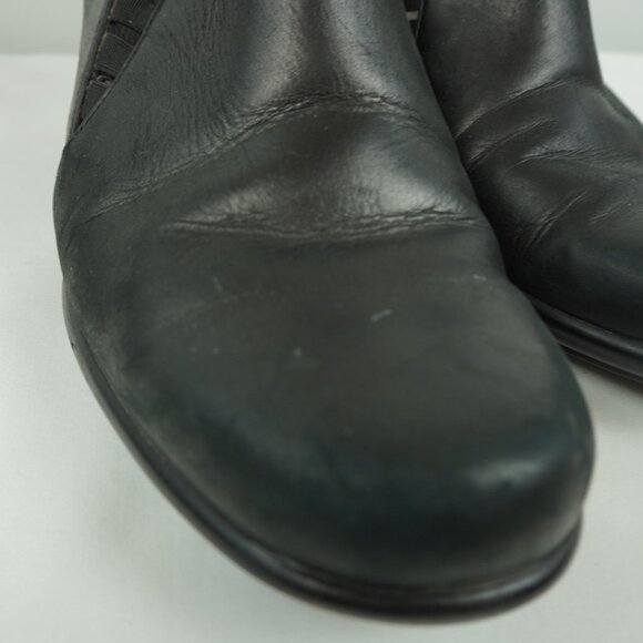 Dansko Black Slip On Heeled Shoe Size 9.5 - Picture 5 of 12